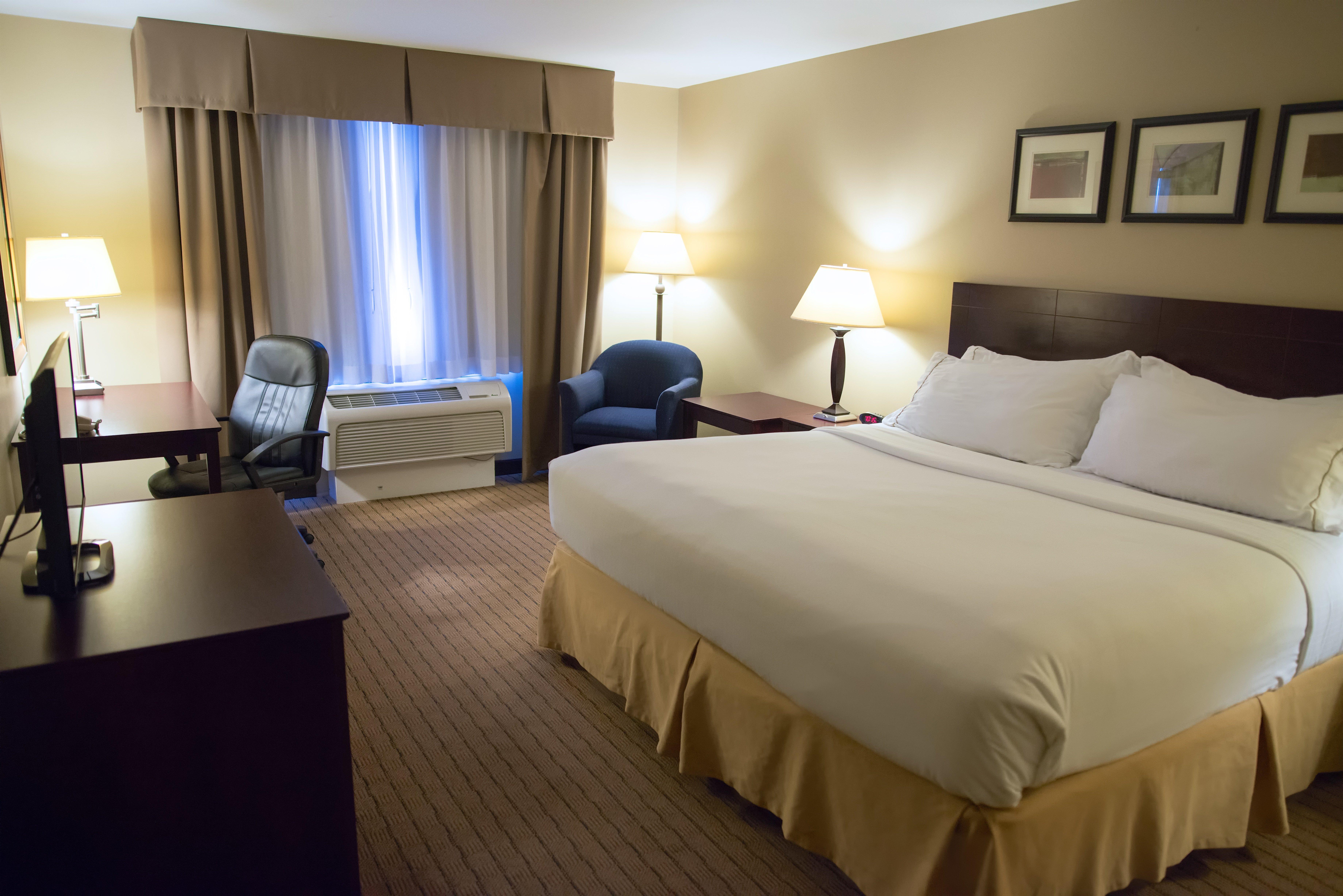 Holiday Inn Express Devils Lake By Ihg Exterior foto